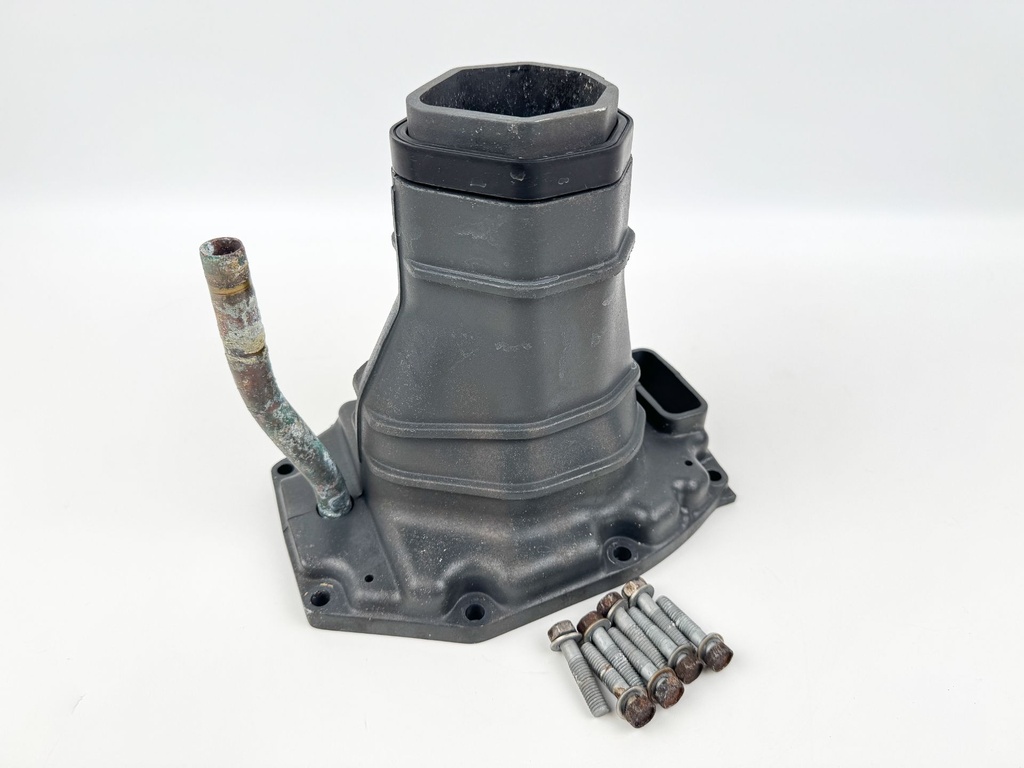 2011 Yamaha 150 HP 4 Stroke Outboard Exhaust Muffler 63P-14711-01-9S OEM