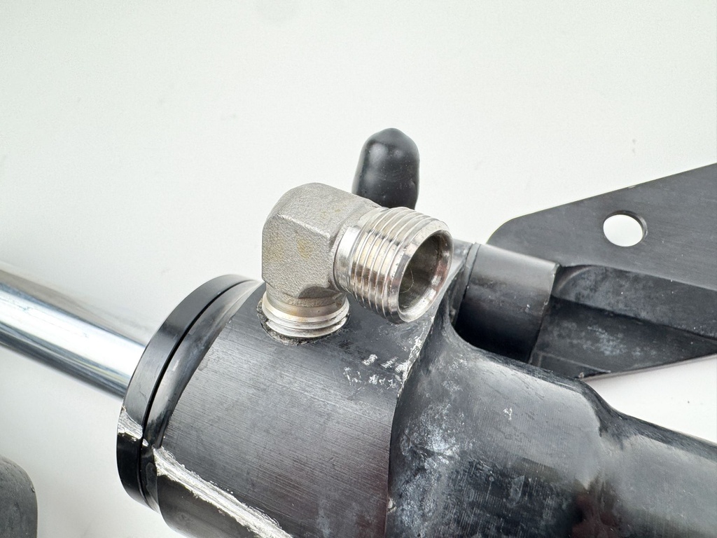 SeaStar Front Mount Outboard Hydraulic Steering Cylinder Assembly HC5358