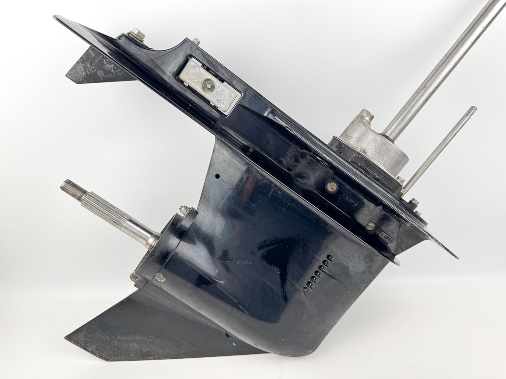 Mercury 75 90 115 HP 4 Stroke Outboard 20" Lower Unit Gear Case 888845T07