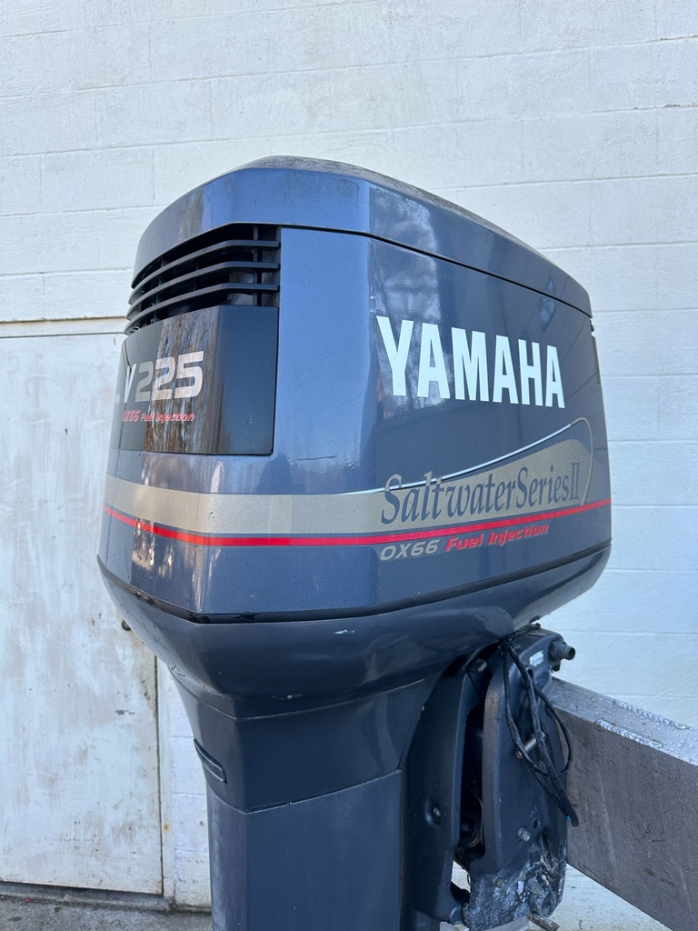 2002 Yamaha 225 HP 2 Stroke Outboard Engine Complete SX225TURA OEM
