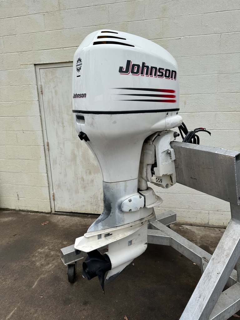 2001 Johnson 150 HP 2 Stroke Outboard Engine With 25" Shaft