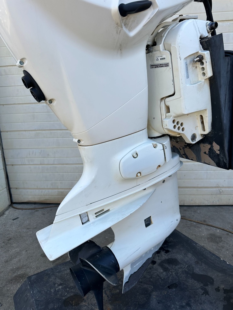 2014 Evinrude 90 HP 2 Stroke Outboard Engine W/ 20" Shaft 395 Hours