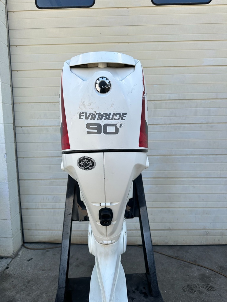 2014 Evinrude 90 HP 2 Stroke Outboard Engine W/ 20" Shaft 395 Hours