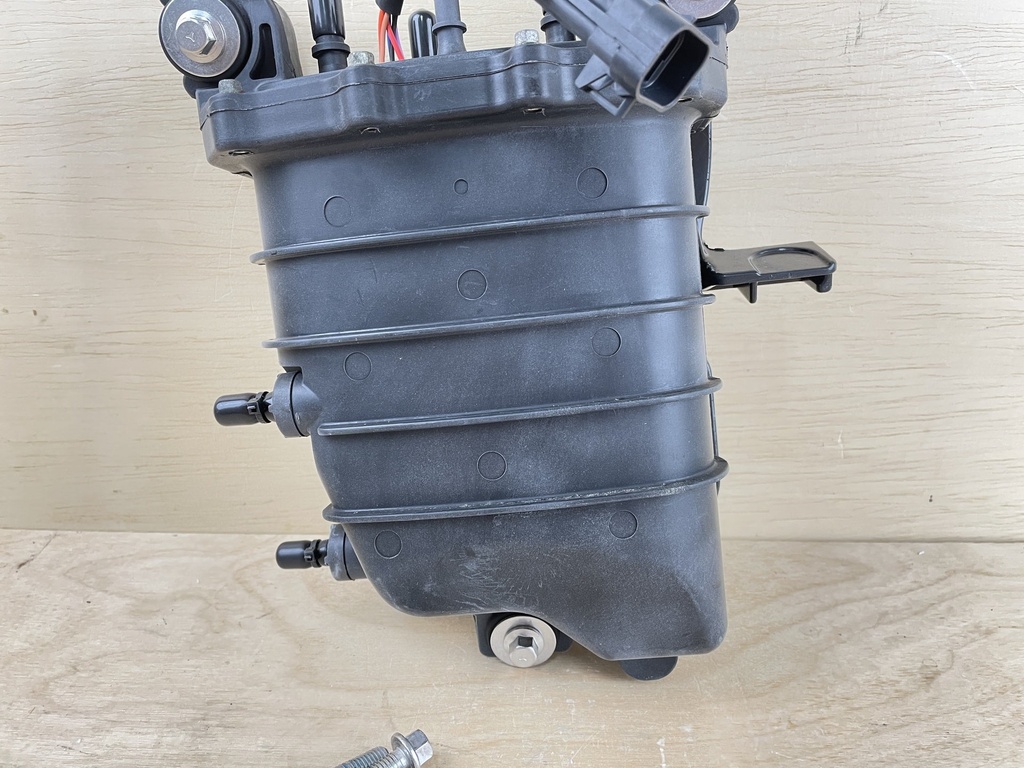 2010 Mercury 90HP 4 Stroke FSM Fuel Supply Module 8M0130897