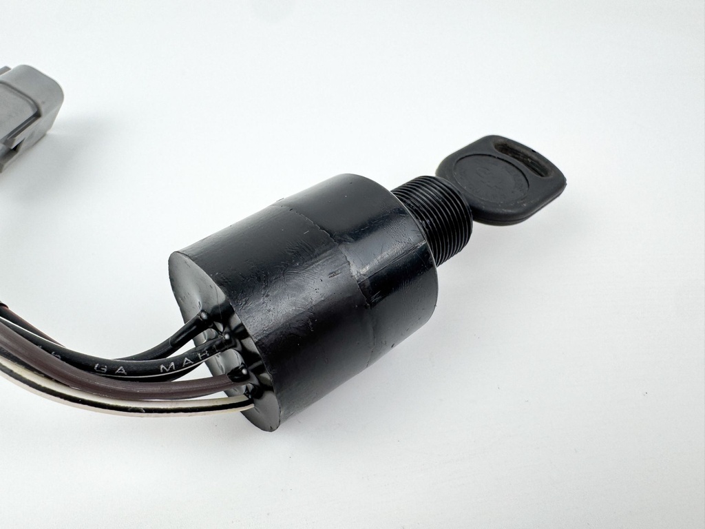 Honda Outboard Engine Ignition Key Switch Assembly With Key