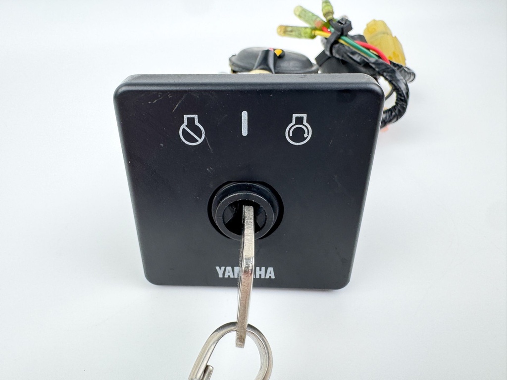 Yamaha Outboard Single Engine Key Switch W/ Key