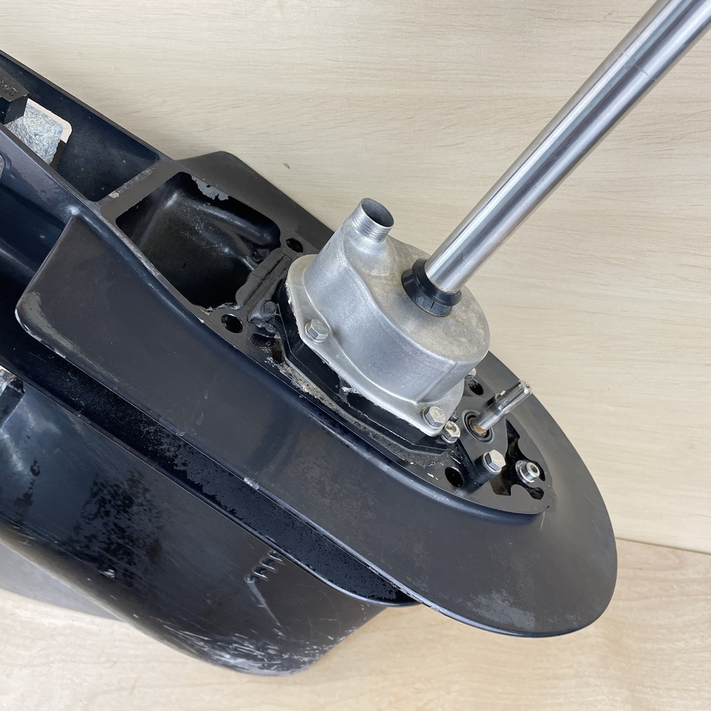 2010 Mercury 90HP 4 Stroke 20" (L) Shaft Lower Unit Gearcase Assembly 888845T06