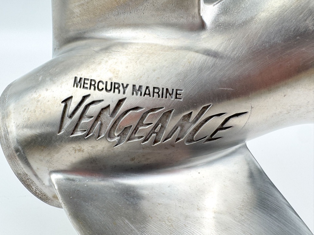 Mercury Marine Vengeance SS Propeller 3 Blade 48-16988 13" x 18P RH Standard