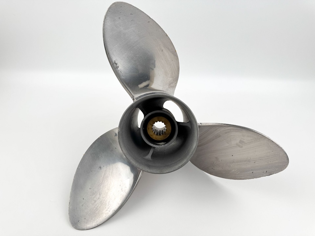 Yamaha VMax Series 3 Blade Stainless Steel Prop Propeller 15 1/8" x 27P