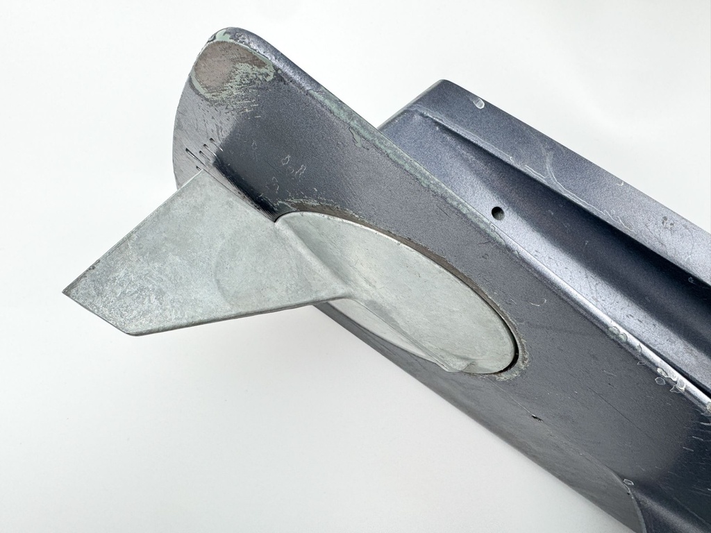 2004 + Yamaha 150HP 4 Stroke 25" Shaft Lower Unit Gear Case 63P-45300-17-8D RH