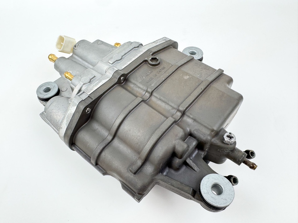 2017 Suzuki 115 HP 4 Stroke Outboard Vapor Separator Tank VST 15600-92J50 OEM