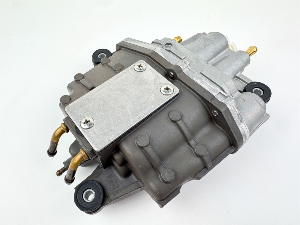 2017 Suzuki 115 HP 4 Stroke Outboard Vapor Separator Tank VST 15600-92J50 OEM