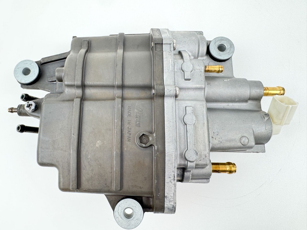 2017 Suzuki 115 HP 4 Stroke Outboard Vapor Separator Tank VST 15600-92J50 OEM