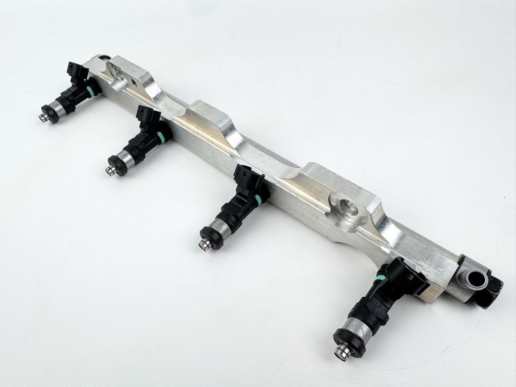 2017 Suzuki 115 HP 4 Stroke Outboard Fuel Injector Set W/ Rail 15710-82K50 OEM