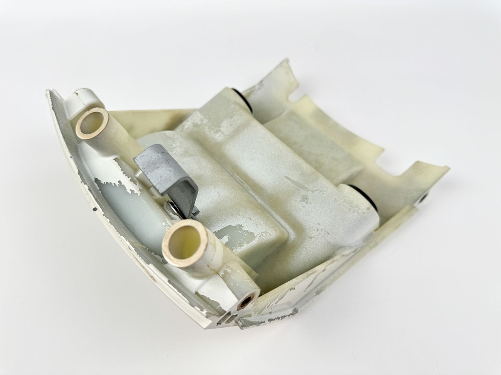 2017 Suzuki 115 HP 4 Stroke Outboard Front Panel Cowling Assembly 61831-90J12-Y5S OEM