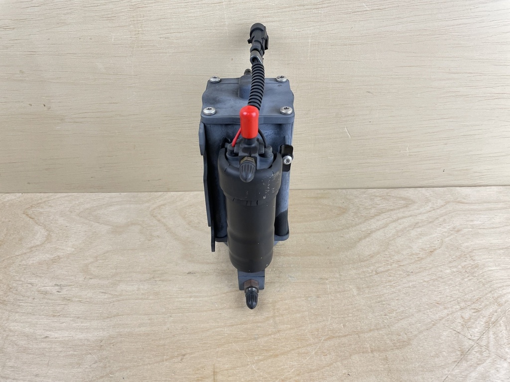 2006 Evinrude 90HP Etec 2 Stroke Outboard Fuel Pump Vapor Separator VST 5006085