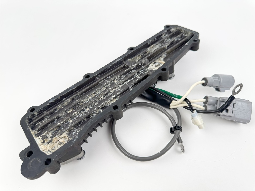 2017 Suzuki 115 HP 4 Stroke Outboard Rectifier & Regulator 32800-92J00 OEM