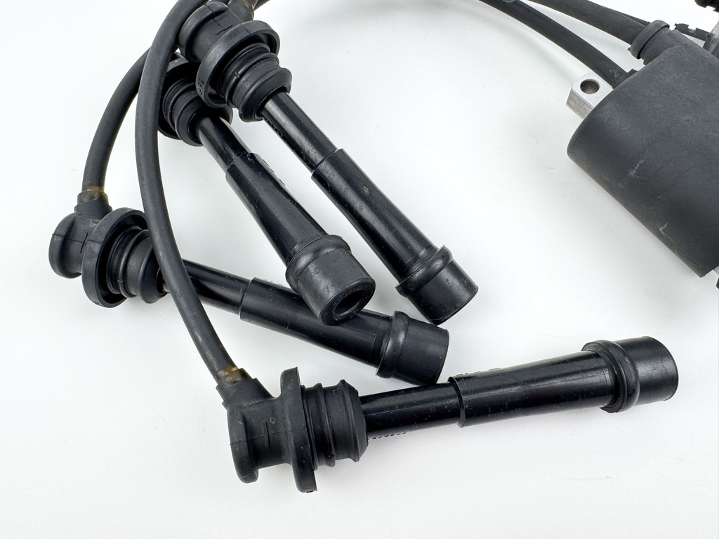 2017 Suzuki 115 HP 4 Stroke Outboard Ignition Coil Set 33410-90J00 OEM