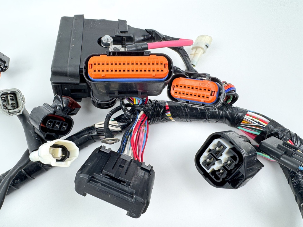 2017 Suzuki 115 HP 4 Stroke Outboard Engine Wire Harness 36610-92J22 OEM