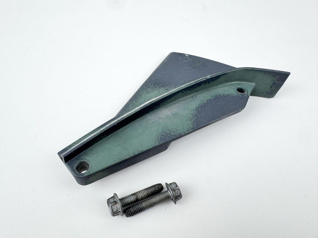 2005 Yamaha 115 HP 4 Stroke Outboard Cable Cover Plate 68V-42738-00-5B OEM