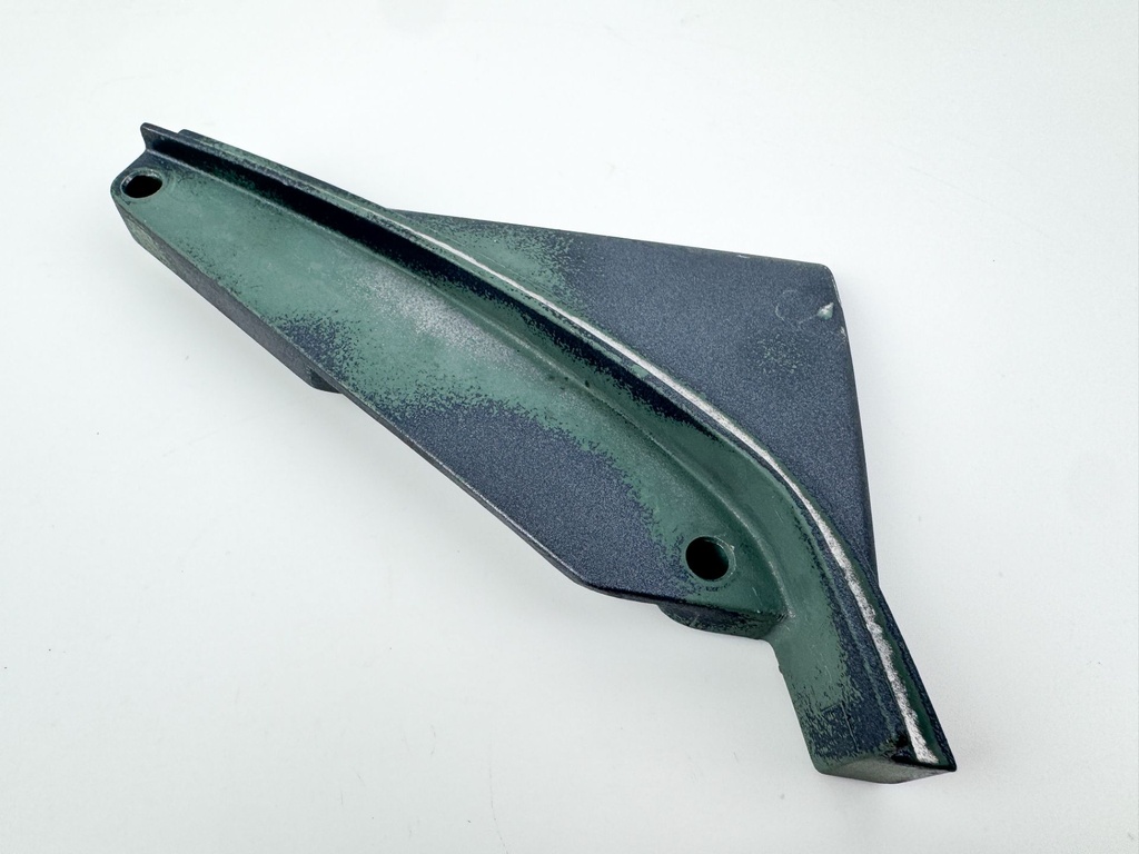 2005 Yamaha 115 HP 4 Stroke Outboard Cable Cover Plate 68V-42738-00-5B OEM