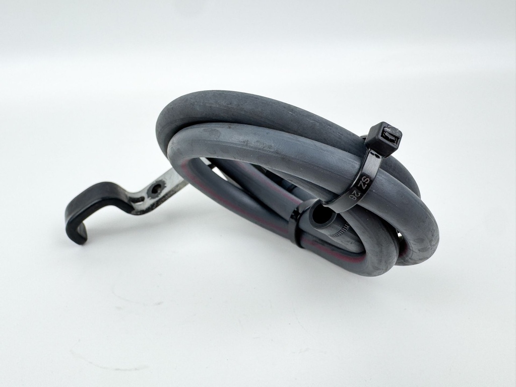 2005 Yamaha 115 HP 4 Stroke Outboard Fresh Water Flush Port 67F-12535-01-00 OEM