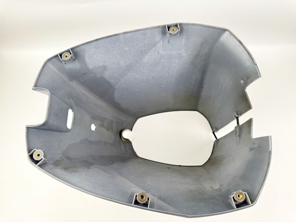 2005 Yamaha 115 HP 4 Stroke Outboard Lower Apron Cover 67F-42741-00-8D OEM