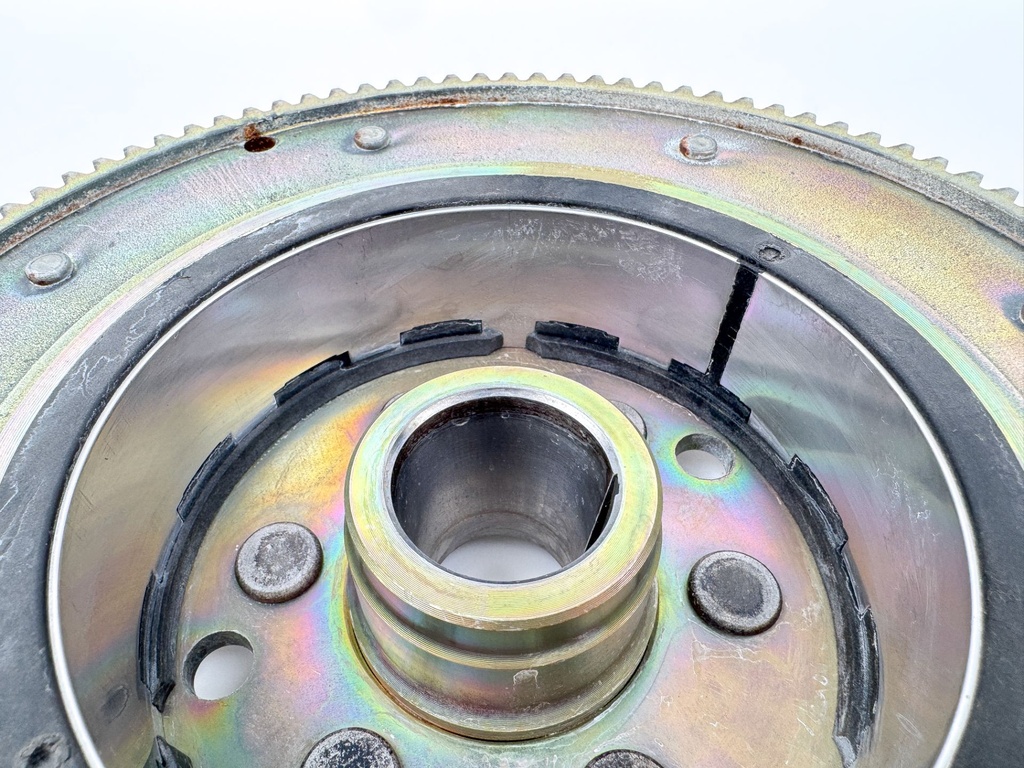 2000-2014 Yamaha 115HP 4 Stroke Outboard Rotor Flywheel Assembly 68V-81450-00-00