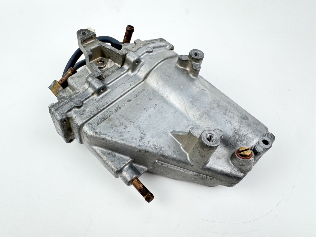 2005 Yamaha 115 HP 4 Stroke Outboard VST Float Chamber Assembly 68V-14180-02-00 OEM