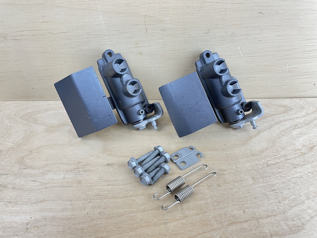 2011 Yamaha 90HP 4 Stroke Outboard Clamp Lever Set67F-42815-00-8D