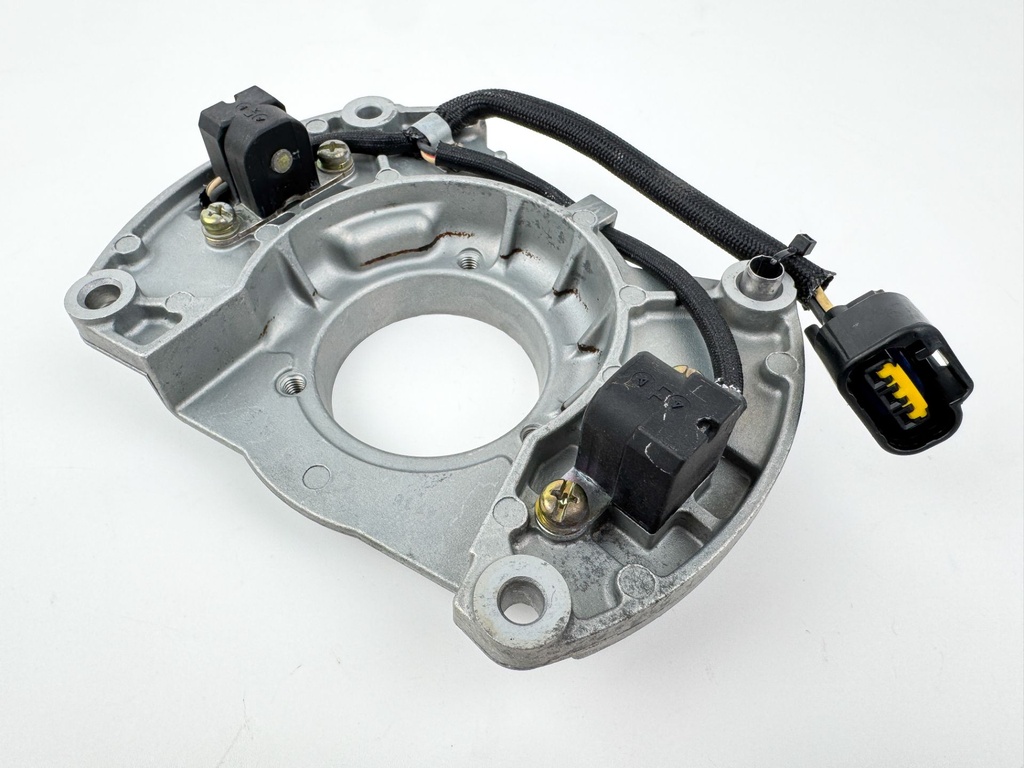 2005 Yamaha 115 HP 4 Stroke Outboard Coil Pulser 68V-85580-00-00 OEM