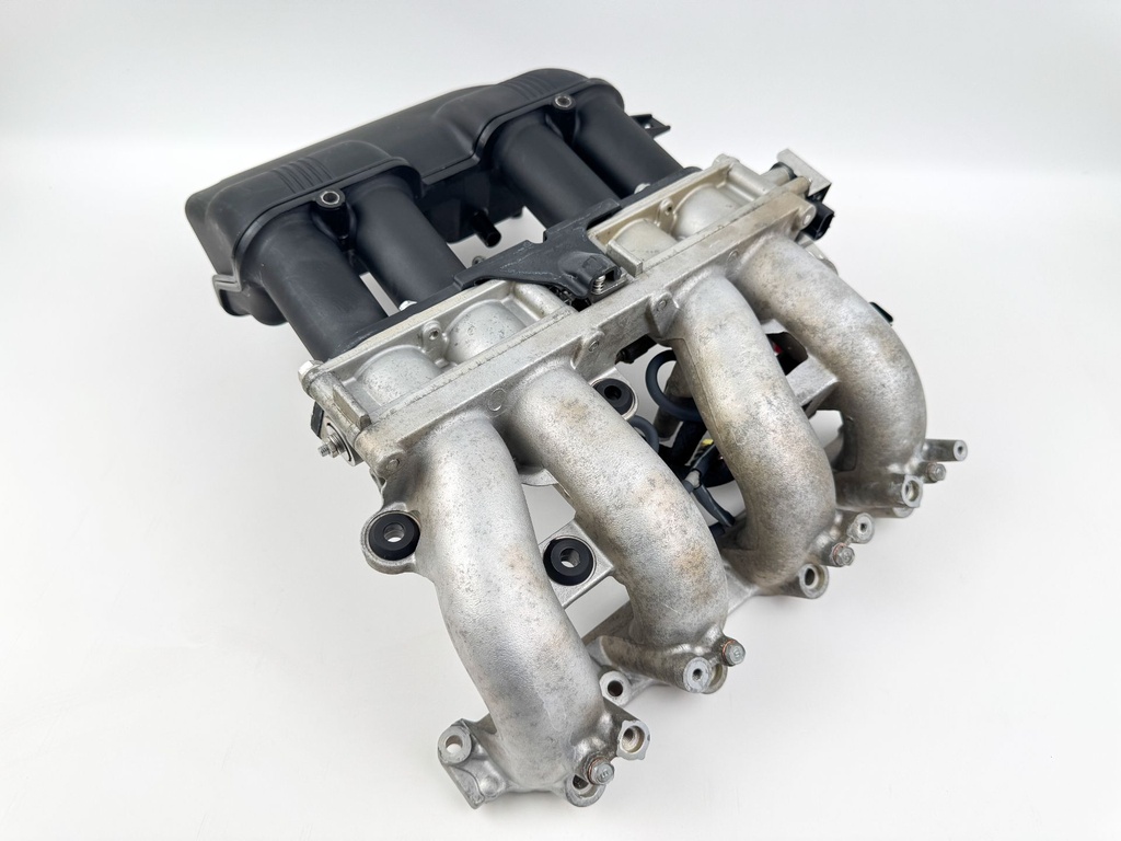 2005 Yamaha 115 HP 4 Stroke Outboard Intake Manifold & Throttle Body 68V-14200-03-00 OEM