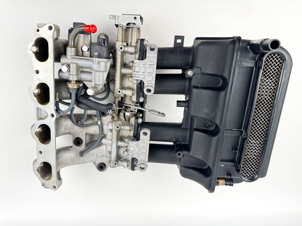 2005 Yamaha 115 HP 4 Stroke Outboard Intake Manifold & Throttle Body 68V-14200-03-00 OEM