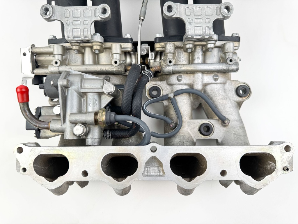 2005 Yamaha 115 HP 4 Stroke Outboard Intake Manifold & Throttle Body 68V-14200-03-00 OEM