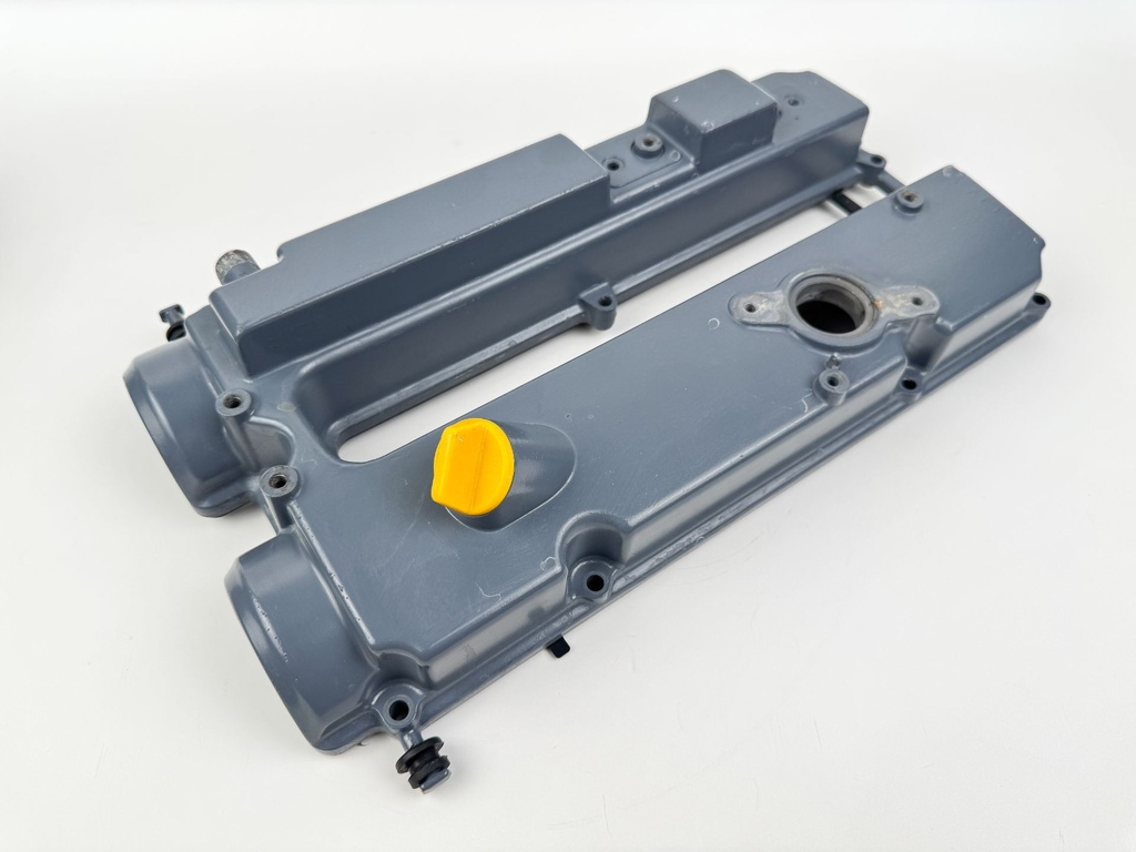 2005 Yamaha 115 HP 4 Stroke Outboard Cylinder Head 68V-W009A-03-1S OEM