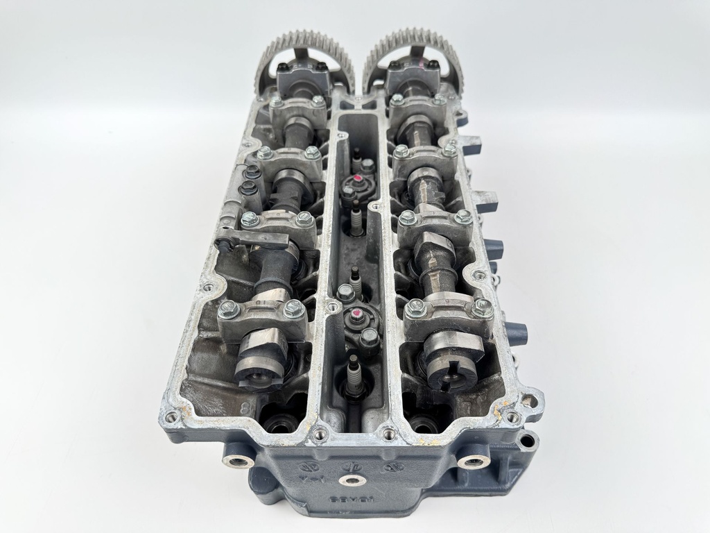 2005 Yamaha 115 HP 4 Stroke Outboard Cylinder Head 68V-W009A-03-1S OEM