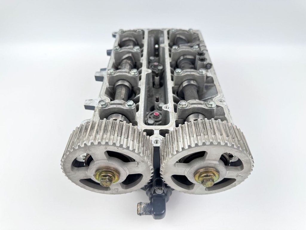 2005 Yamaha 115 HP 4 Stroke Outboard Cylinder Head 68V-W009A-03-1S OEM