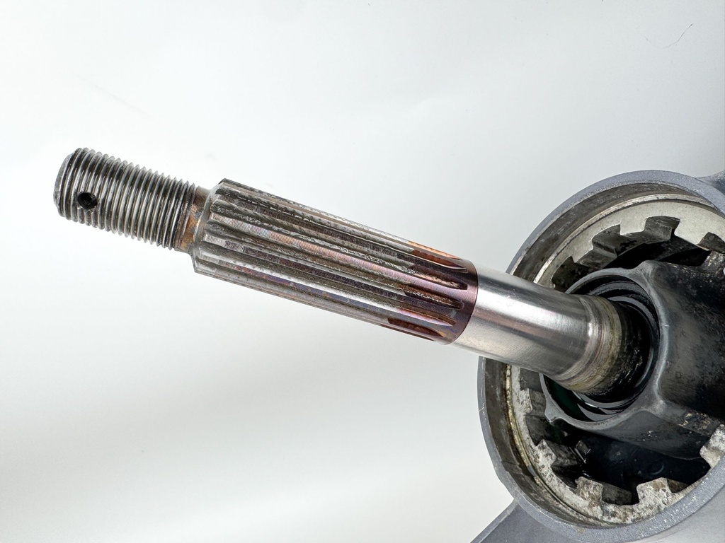 2000-2015  Yamaha 115HP 4 Stroke Outboard 20" Lower Unit Gear Case 68V-45300-12-8D