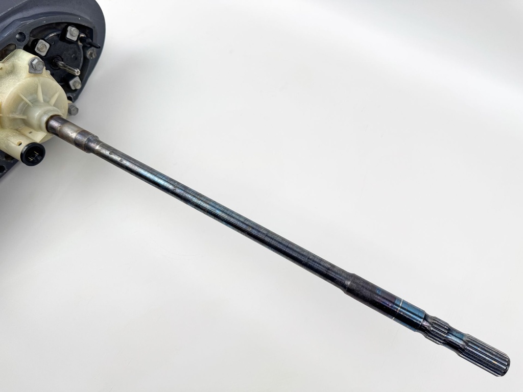 2000-2015  Yamaha 115HP 4 Stroke Outboard 20" Lower Unit Gear Case 68V-45300-12-8D