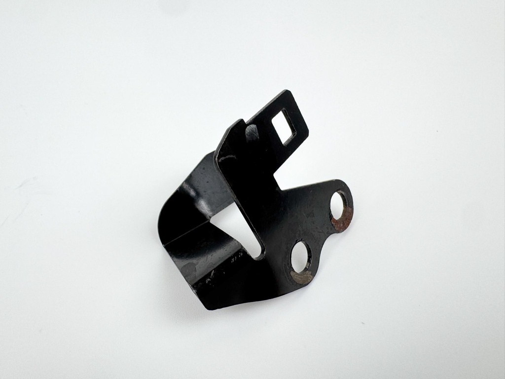 1999 Honda 50 HP 4 Stroke Outboard Latch Handle 63240-ZV5-000 Set