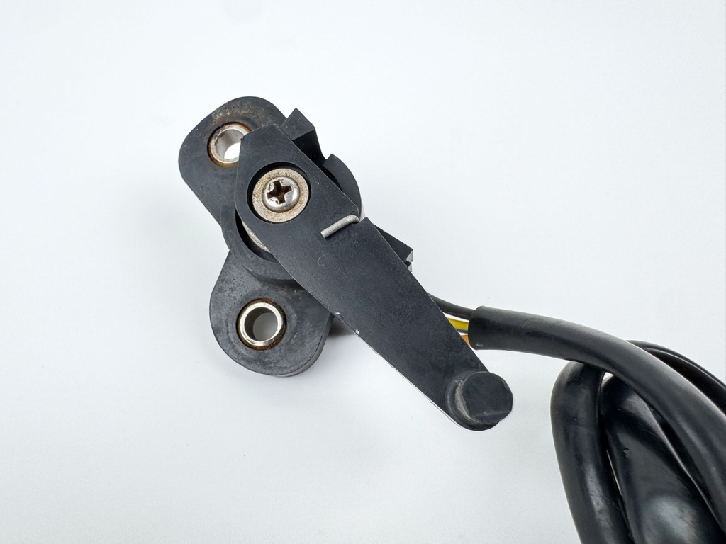 1999 Honda 50 HP 4 Stroke Outboard Trim Sender Unit Sensor 35660-ZV5-822 OEM