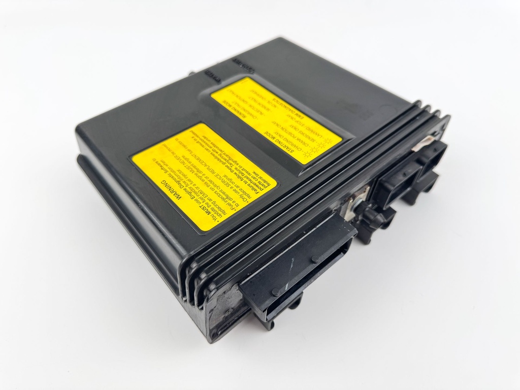 2008 Evinrude 300 HP 2 Stroke Outboard Engine Control Unit ECU EMM 0586982 OEM