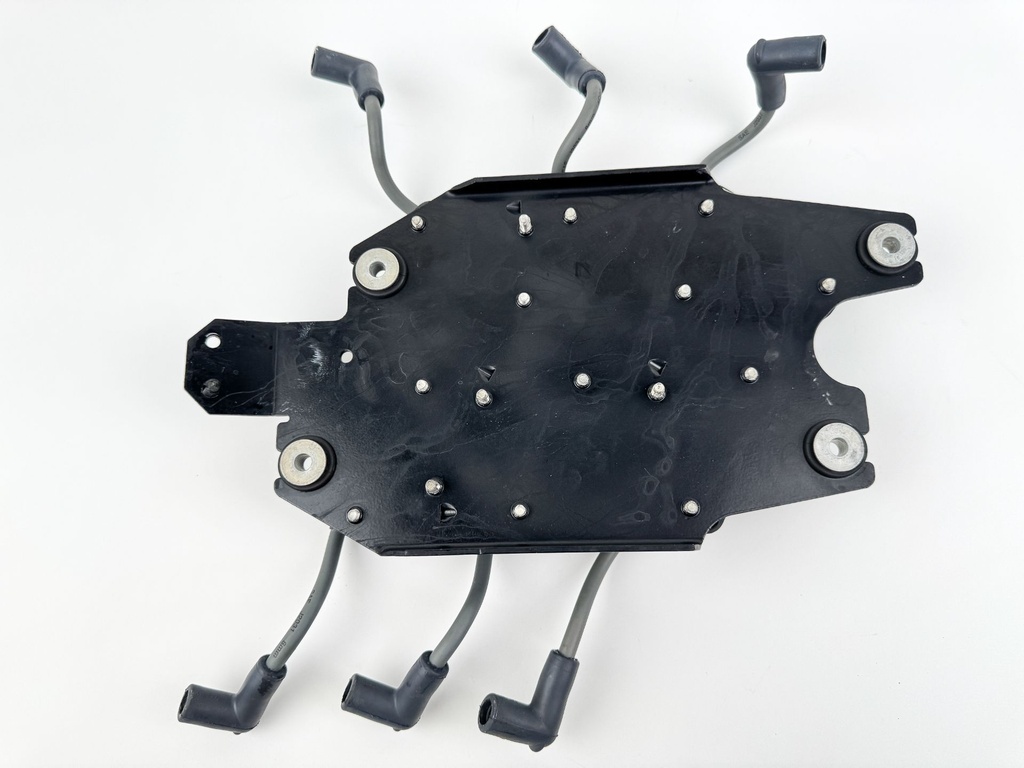 2001 Mercury 150 HP 2 Stroke Outboard Ignition Coil Set W/ Plate 827509T7 OEM