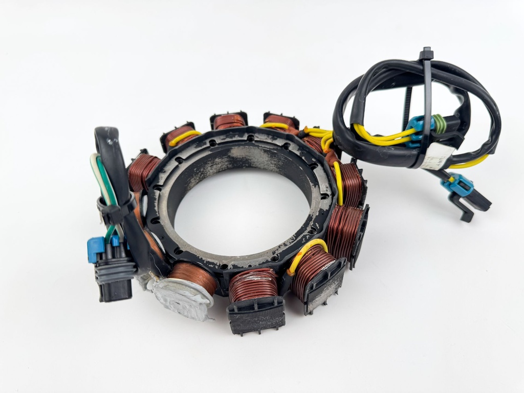 2001 Mercury 150 HP 2 Stroke Outboard Stator Assembly 858404T3 OEM