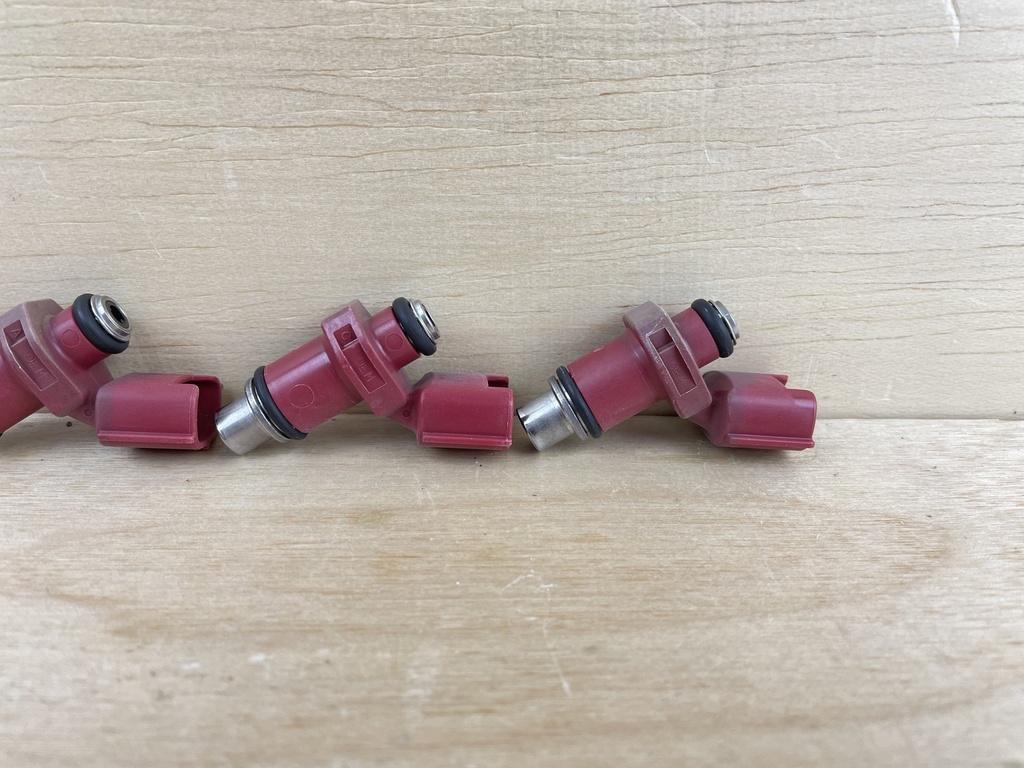 2011 Yamaha 90HP F90 4 Stroke Outboard Fuel Injector Set Of 4 6D8-13761-00-00