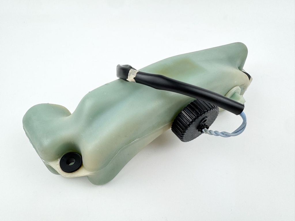 2001 Mercury 150 HP 2 Stroke Outboard Oil Tank 994436 OEM