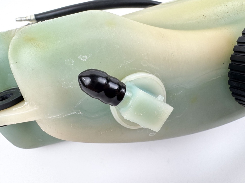 2001 Mercury 150 HP 2 Stroke Outboard Oil Tank 994436 OEM