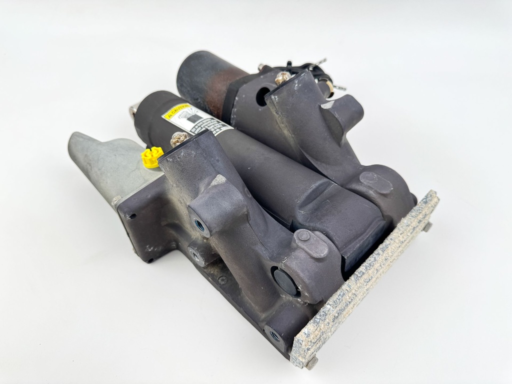 2001 Mercury 150 HP 2 Stroke Outboard Power Trim Tilt Unit 855998A11 OEM