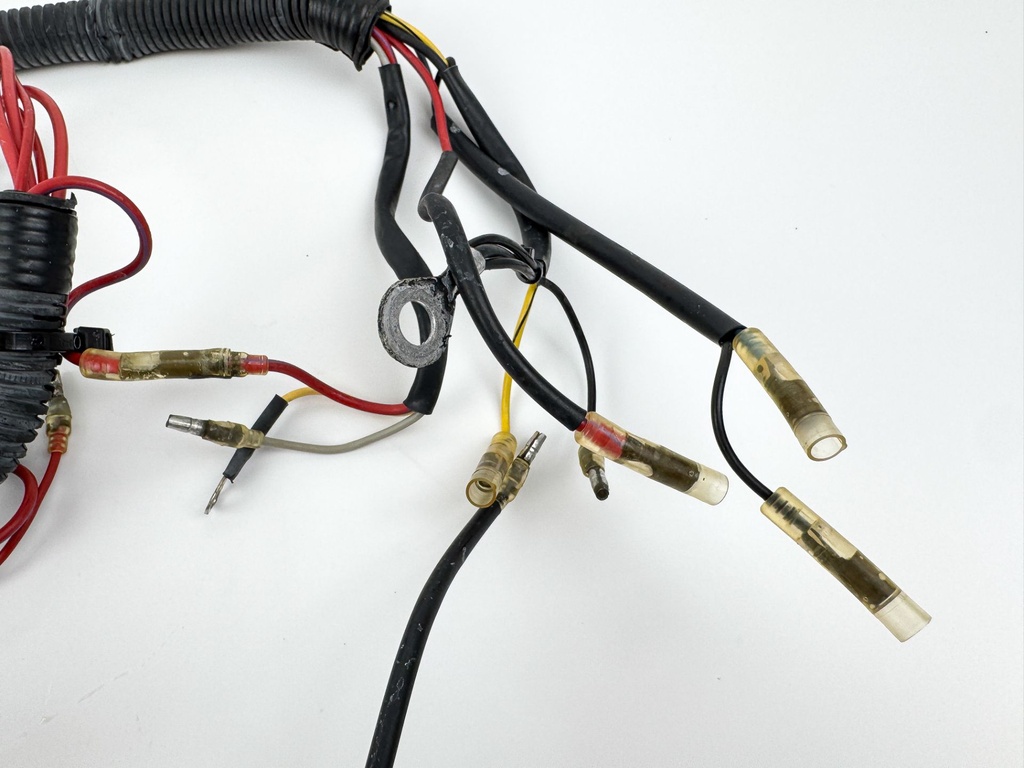 2001 Mercury 150 HP 2 Stroke Outboard Engine Wire Harness 857166T1 OEM