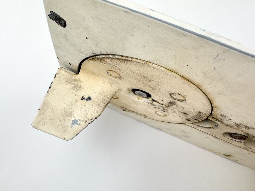 2008 Evinrude 300 HP 2 Stroke Outboard 25" Lower Unit Gear Case 5007669 M2